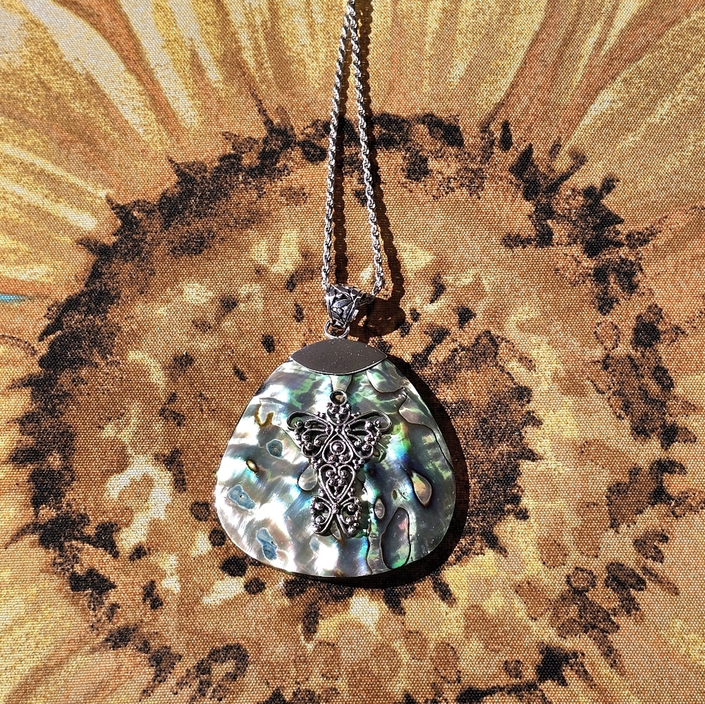Suarti Abalone 925 Sterling Silver Necklace on Sterling Chain - Picture 8 of 13